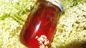 Med (sirup) z květů černého bezu