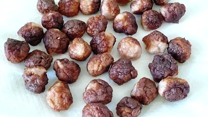 Nakládané kuřecí smažené kuličky