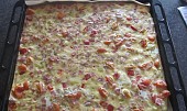 Pasecká "pizza" (Takto vypadá hotová mňamka na velkém plechu...)