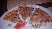 Tenká pizza, pizza