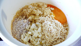Tofu-kuskusové karbanátky