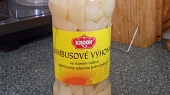 Vepřové maso s bambusovými výhonky, zázvorem a houbami