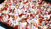 Výborná pizza