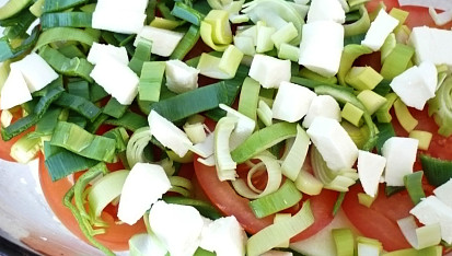 Zapečené kedlubny s pórkem a mozzarellou