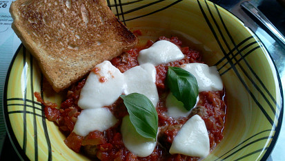 Zapečené masové koule - italská trikolora