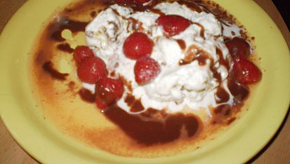 Zmrzlinová bomba