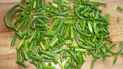 Česnekové pesto