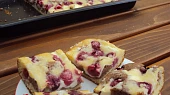Dvoubarevná peřinka s tvarohem
