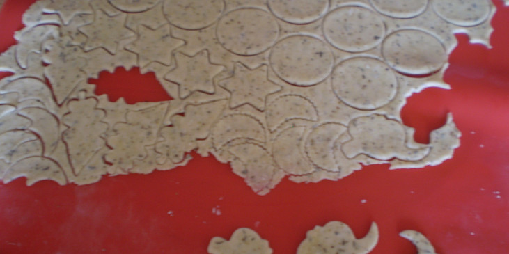 Kmínové sušenky (Z těsta si vykrájíme tvary)