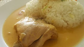 Kuře nadivoko, s paprikovou pastou, řapíkatým celerem a zeleninou