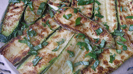 Marinované cukety se zeleným pepřem