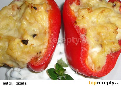 Pečené papriky s bramborovou náplní