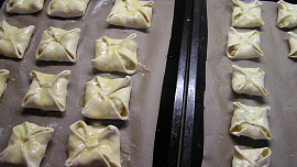 Šátečky s pudingem a rebarborou