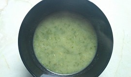 Špenátová polévka s brambory