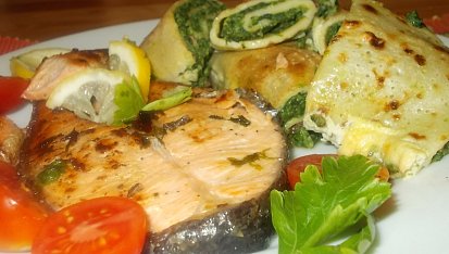 Špenátovo - mangoldové palačinky se slaninou/k lososovým steakům/