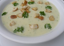 Tyrolská bramborová polévka