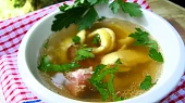 Uzená polévka s "celestýnskými" nudlemi z Hrašky
