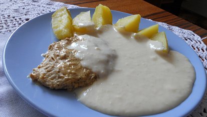 Pepřové vepřové s křenovou omáčkou