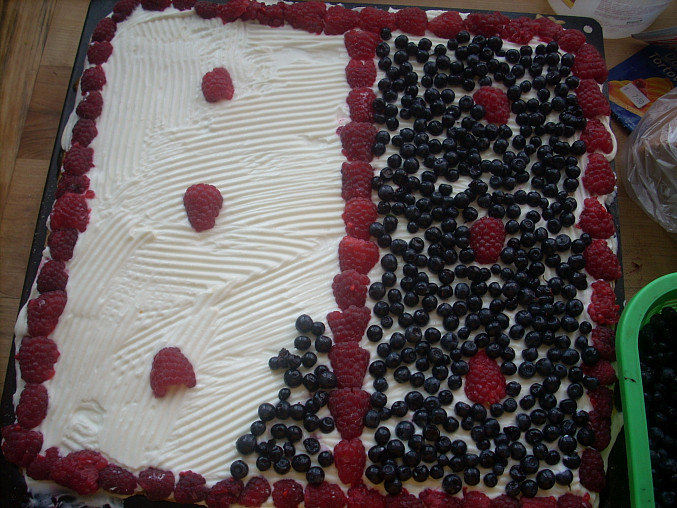 Borůvkový letní koláč s želatinou a tvarohem