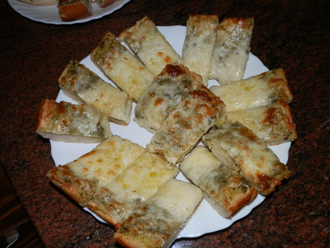 Bylinkovo-sýrová bageta