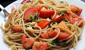 Celozrnné špagety aglio&tomato - lehké, letní a dobré (by BarborkaS.)