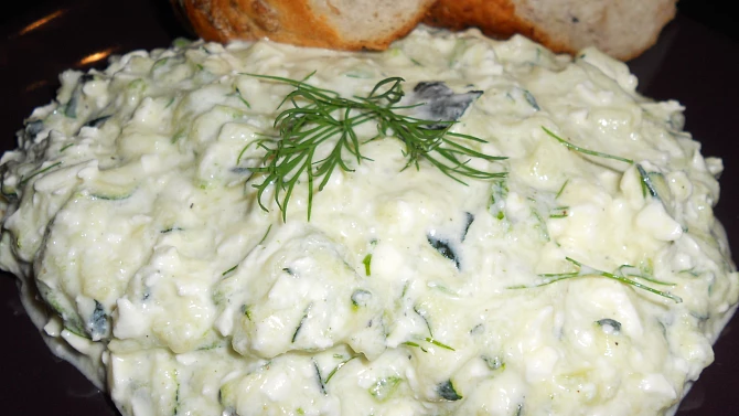 Cuketové tzatziki