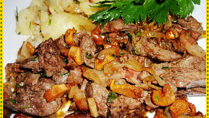 Drůbeží jatýrka na zauzené slanině s liškama