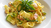 Fettuccine & cuketky carbonara