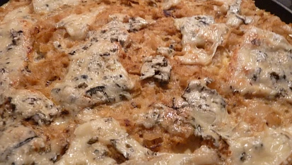 Gratinovaný květák se zelím a zapečený s nivou v mikrovlnce - CRISP