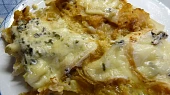 Gratinovaný květák se zelím a zapečený s nivou v mikrovlnce - CRISP