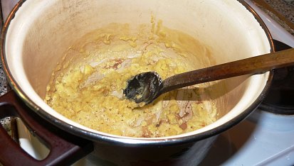 Houbová bramborka s citronovým zástřikem, pevná jíška
