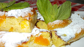 Jablkový tvarožník bez mouky