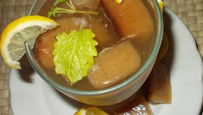 Kávovo - skořicové kostky ledu do nápoje pro muže ( ženy )
