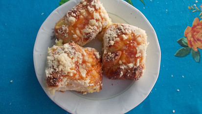 Koláče s tvarohem a marmeladou