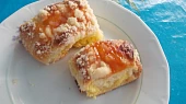 Koláče s tvarohem a marmeladou