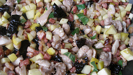 Králík se šalvějovou nádivkou