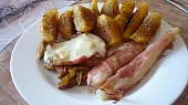 Kuřecí plátek Gyros se slaninou s sýrem