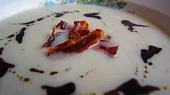 Květákovo-parmezánový krém