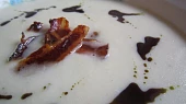 Květákovo-parmezánový krém