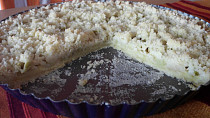 Linecký rebarborový koláč s drobenkou