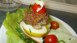 Masové kuličky s jablky, cuketou a ovesnými vločkami