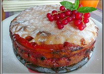 Ovocný koláč na ruský způsob