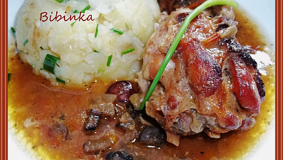 Pečená krůtí křídla se žampiony a cherry rajčátky, Pečená krůtí křídla se žampionama a cherri rajčátkama