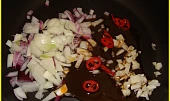 Pikantní mangoldovo-cuketová omáčka na těstoviny