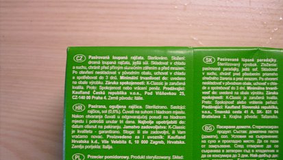 Těstoviny s tuňákem, rajčaty, fazolemi a kukuřicí