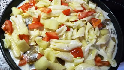 Zapečené těstoviny s nivou a zeleninou v mikrovlnce - CRISP, už se zeleninou