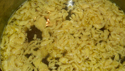 Zavářka do polévky - žížalky vnučky Verunky