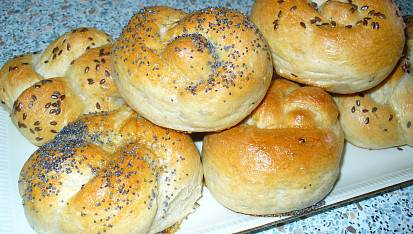 Babiččiny "startovací" žemličky (jinak housky)