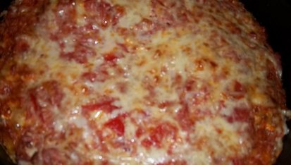 Blesková pizza z jogurtu (kefíru), upečeno...