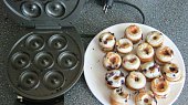 Borůvkové Donuts - Donut maker